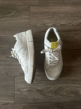 On Cloud x The Roger Men's White Sneakers
